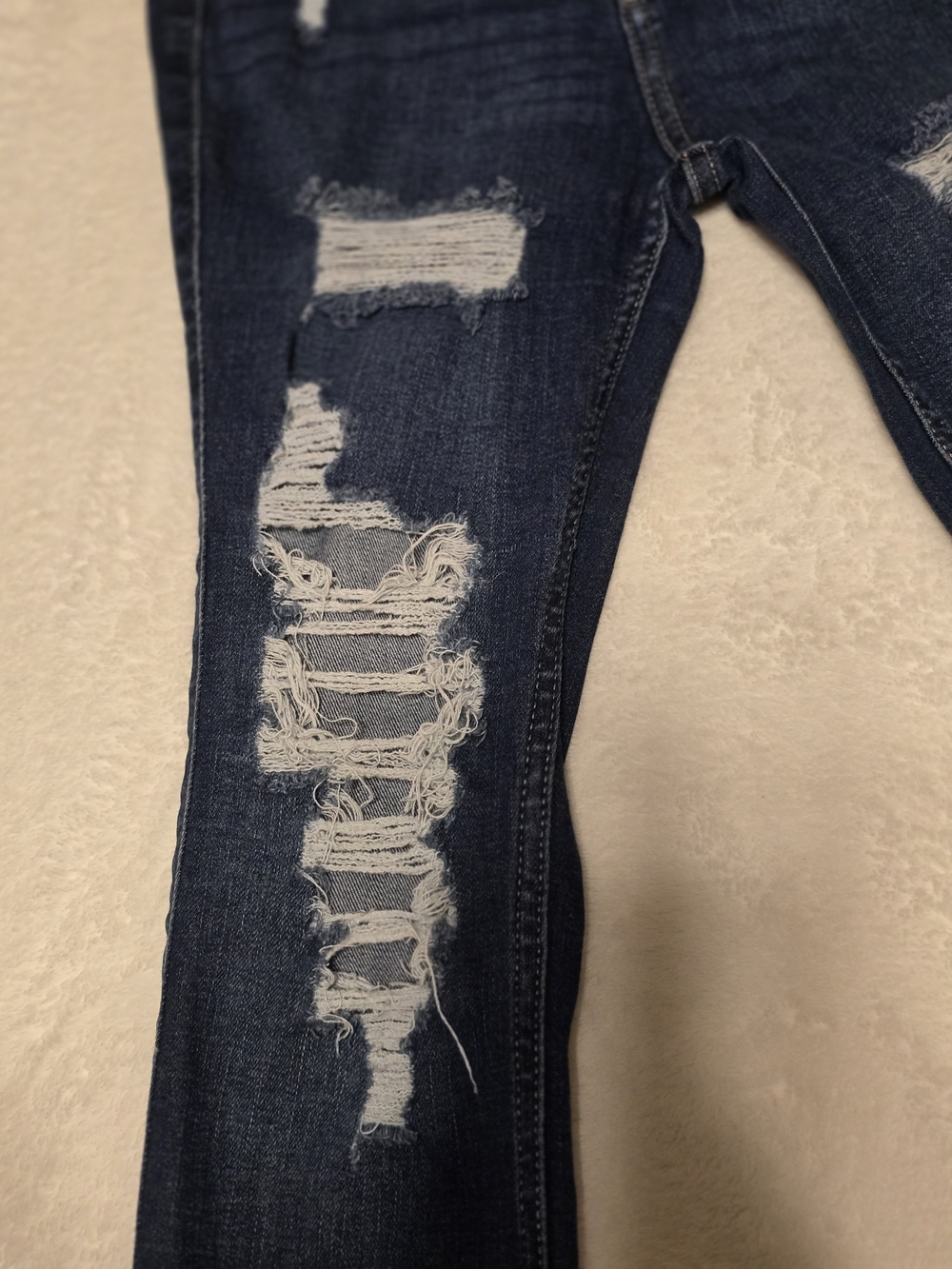 Hollister Dark Blue Ripped Skinny Jeans - Picture 5 of 7
